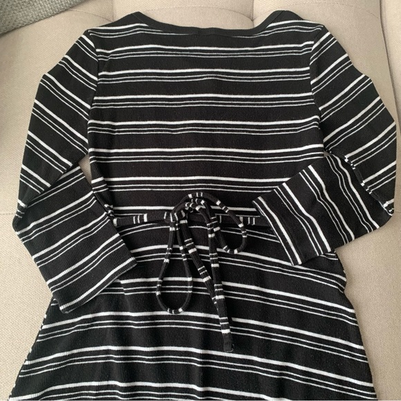 Justice Girls Size 10 Black & White Striped A Line Dress - Picture 6 of 7